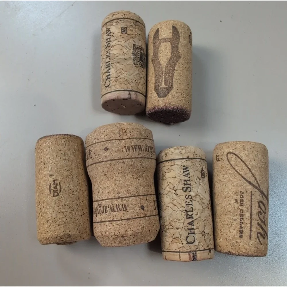 Bag of Wine Corks for Crafting Wide Variety Home Decor Wedding
